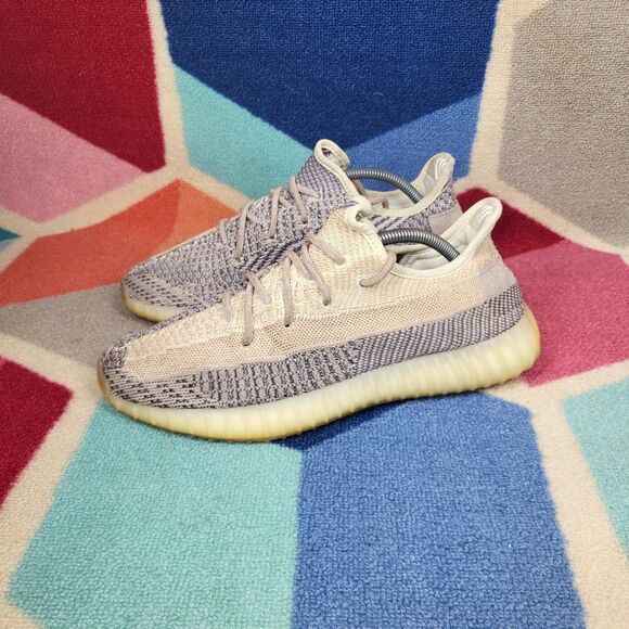 Size 9.5 adidas Yeezy Boost 350 V2 Ash Pearl - Picture 1 of 8
